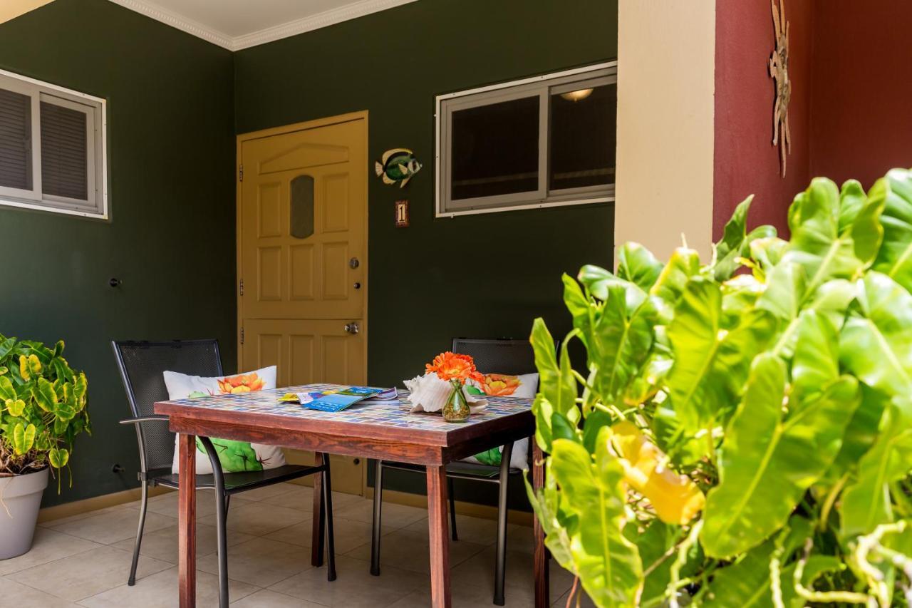 Little Paradise Aruba Vacation Apartments Palm Beach Exteriér fotografie